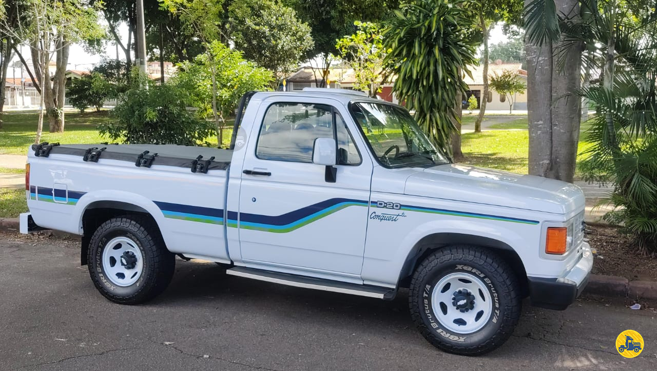 CARRO GM - Chevrolet D20 CS Carvalho Transportes SAO JOSE DOS CAMPOS SÃO PAULO SP